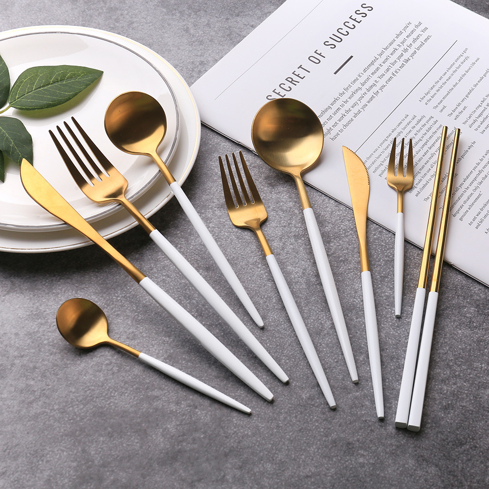 trendy flatware